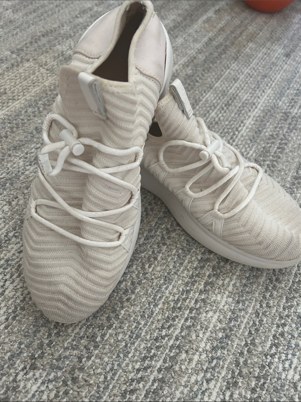 Ugg Slip-On sneakers